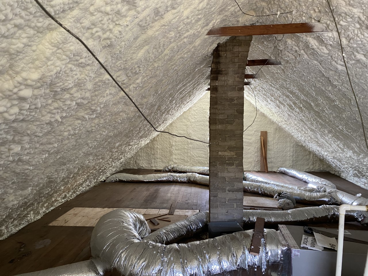 Spray foam insulation in an existing richmond va home insulation job